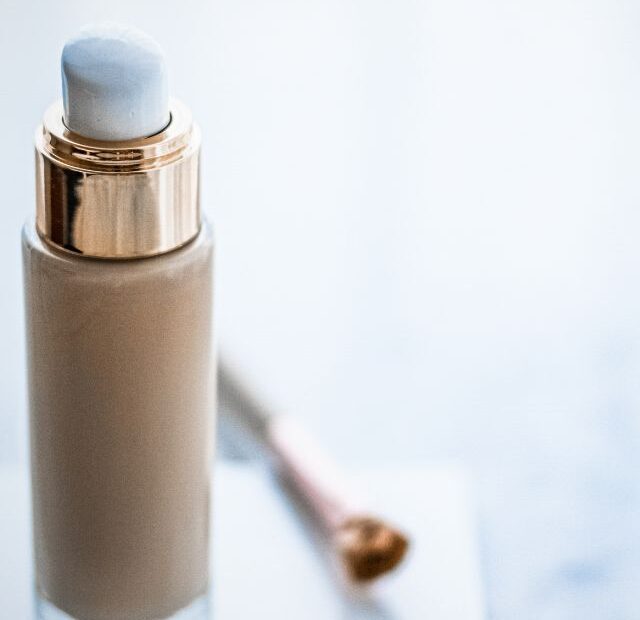 5 Best Primers for Mature Skin, According to Dermatologists and Makeup Artists