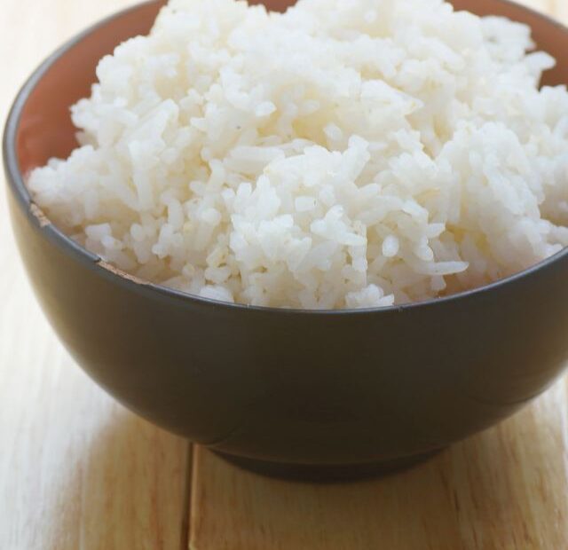 How to Reheat Rice